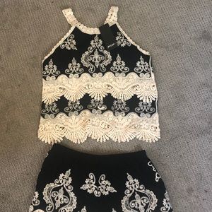 Never worn Nasty Gal  top and shorts size SMALL